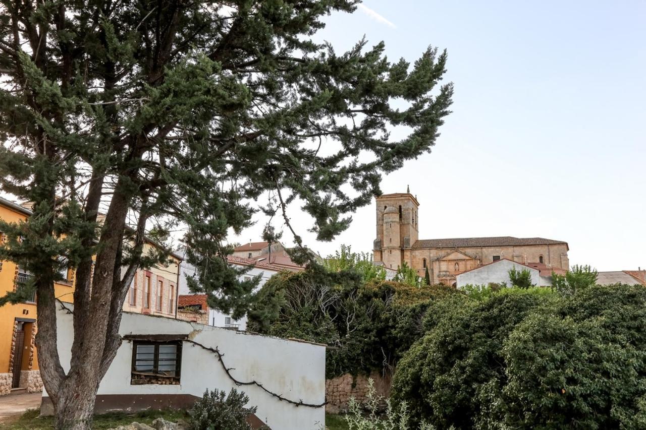 Apartamentos Turisticos Ribera Natura San Martin de Rubiales Exteriér fotografie